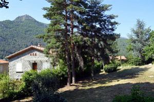 1 VERNET LES BAINS - PO - LE VIILAGE (55)